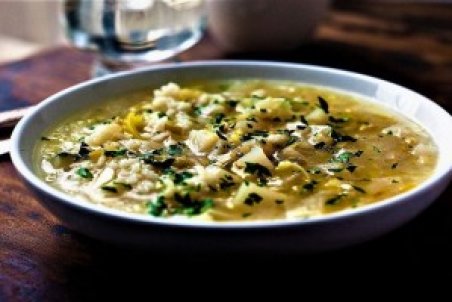 طرز تهیه سوپ شلغم و جو پرک + فیلم