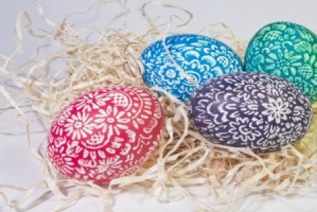 فیلم آموزشی تزئین تخم مرغ رنگی