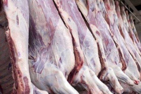 کاهش ۱۵ هزار تومانی نرخ گوشت/ قیمت کاه ۱۰ برابر شده است