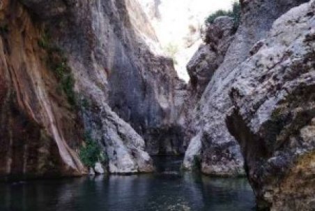 با تنگه تیزاب فارس آشنا شوید