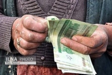 پایه مزد را به ۸ میلیون و ۹۷۹ هزار تومان برسانید/ هزینه‌های زندگی بیش از یازده میلیون تومان است