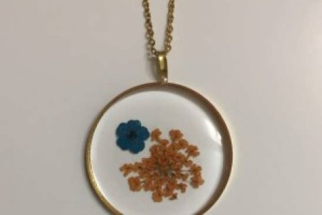 آموزش تصویری ساخت گردنبند رزینی