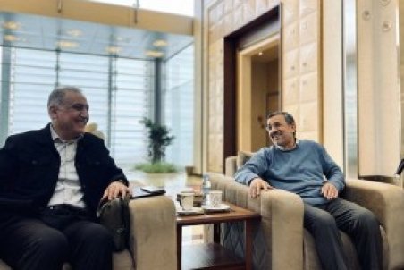 احمدی‌نژاد به اجلاس داووس می‌رود/ محدودیت‌ها برای احمدی‌نژاد هم وجود دارد