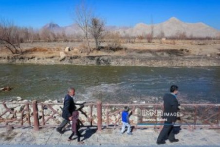 قائلی: احیای دوباره ناژوان در گرو جریان دائمی زنده‌رود است