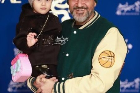 مهران غفوریان و دخترش در خانه جشنواره فجر