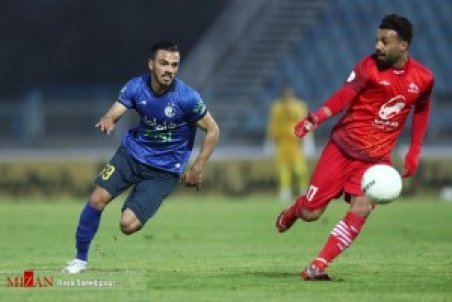 اکبرپور: استقلال بلغزد حریفان صدرنشینی را خواهند گرفت