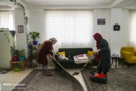 خانه‌تکانی برای نوروز ۱۴۰۱ چقدر آب می‌خورد؟