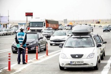 سفرهای نوروزی ۱۴۰۱ محدود می‌شود؟