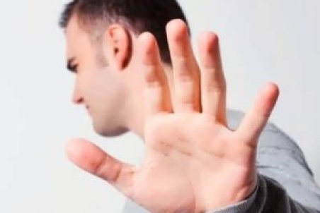 چه راهکارهای موجب تقویت روحیه انتقاد پذیری می شوند؟