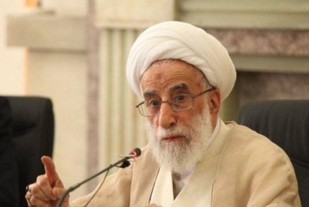 آیت الله جنتی: تلاش کنیم پاک و طاهر وارد ماه پر از خیر و برکت رمضان شویم