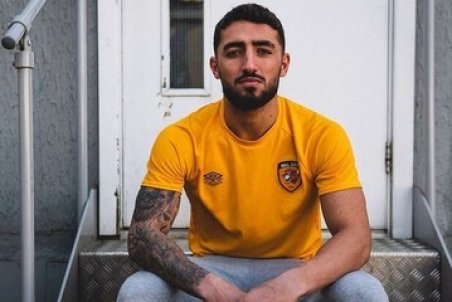 واکنش جالب باشگاه هال سیتی به بازگشت صیادمنش/عکس