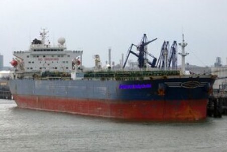 صادرات نفت روسیه به آمریکا همچنان ادامه دارد