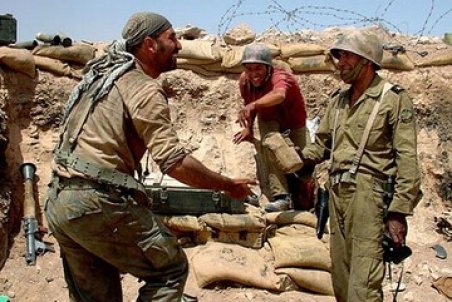 حمید فرخ‌نژاد، در اعتراض به حمله روسیه به اوکراین، جایزه جشنواره فیلم مسکو را پس داد