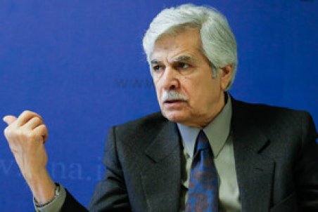 یارانه نقدی یا کالابرگ؛ جایگزین بهتر برای ارز  ۴۲۰۰ کدامست؟