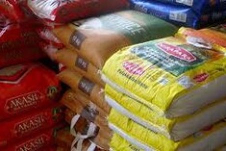 کاهش قیمت گوشت منجمد و برنج خارجی