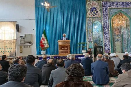 امام جمعه آستارا: از جوانان انقلابی در مناصب دولتی استفاده شود