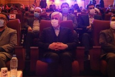 قهر پیشکسوت آبی‌ها در جشن واگذاری/عکس