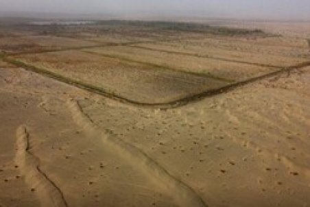 ساخت ۴۵۰ گیگاوات نیروی خورشیدی و بادی در صحرای گبی