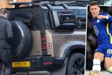 ۶ ماه محرومیت بازیکن فوتبال از رانندگی به دلیل استفاده از تلفن همراه!