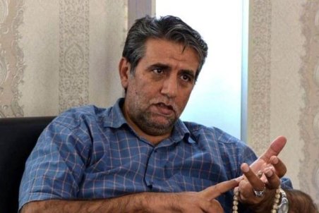 جلسات شورای مرکزی حزب اعتماد ملی به صورت فصلی تشکیل می‌شود