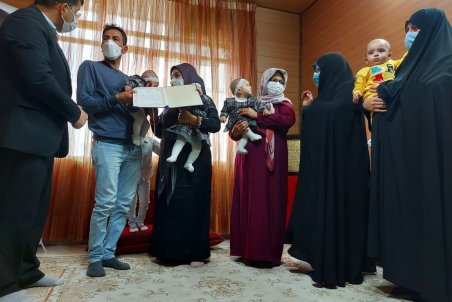 معاون رییس جمهور: دولت سیزدهم از خانواده‌های دارای فرزند چندقلو حمایت می‌کند