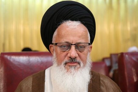 برداشتن موانع تولید راه حل رفع مشکلات اقتصادی کشور است