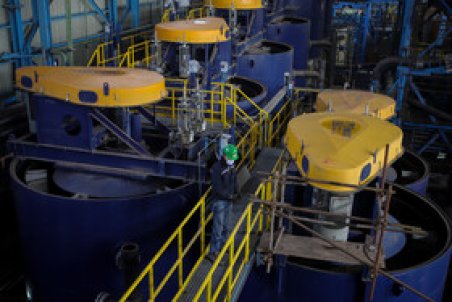 پرداخت هزار و ۲۰۰ میلیارد تومان تسهیلات به صنعتگران قم