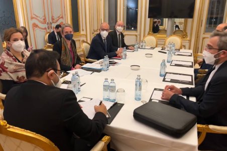 مذاکرات وین و تصمیمات سیاسی برای جبران فشار حداکثری