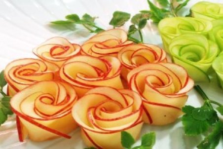 آموزش میوه آرایی عید به شکل گل + فیلم