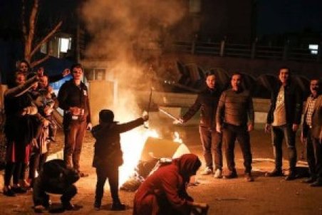 چهارشنبه سوری 1400 چه روزی است؟+  تاریخچه و آداب و رسوم