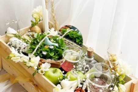 مدل سفره هفت سین عروس 1401 + شیک ترین ایده ها برای تزیین